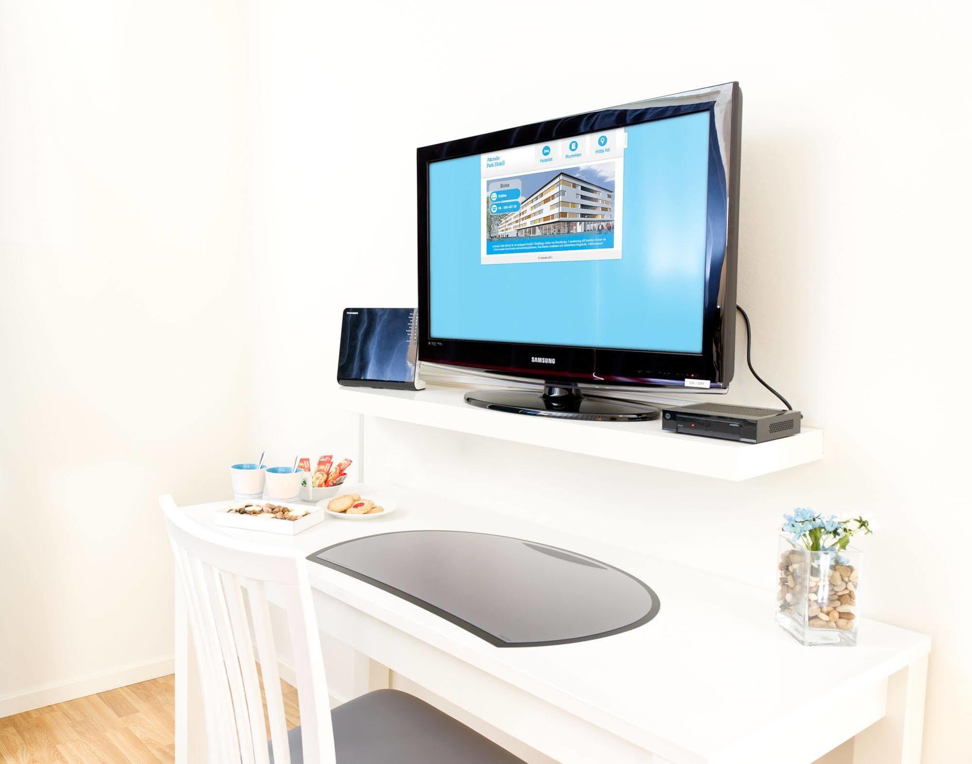 Attendo Park Hotell Huddinge Exterior photo